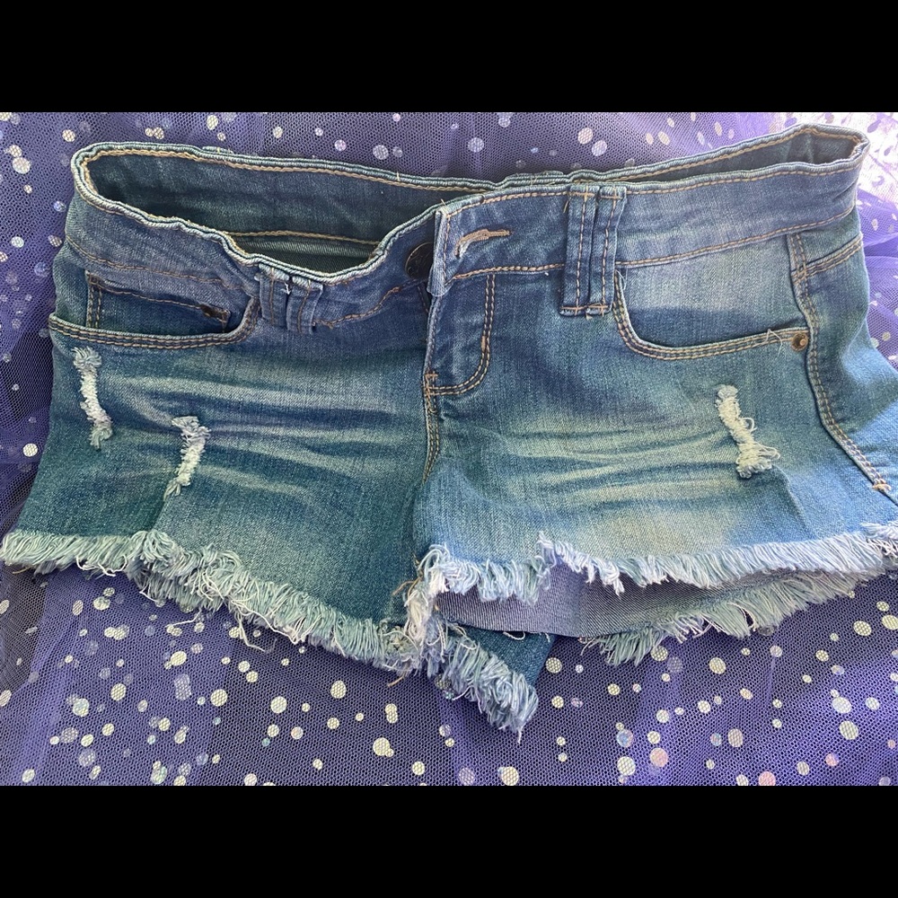 Wishful Park, frayed denim shorts, size 5.